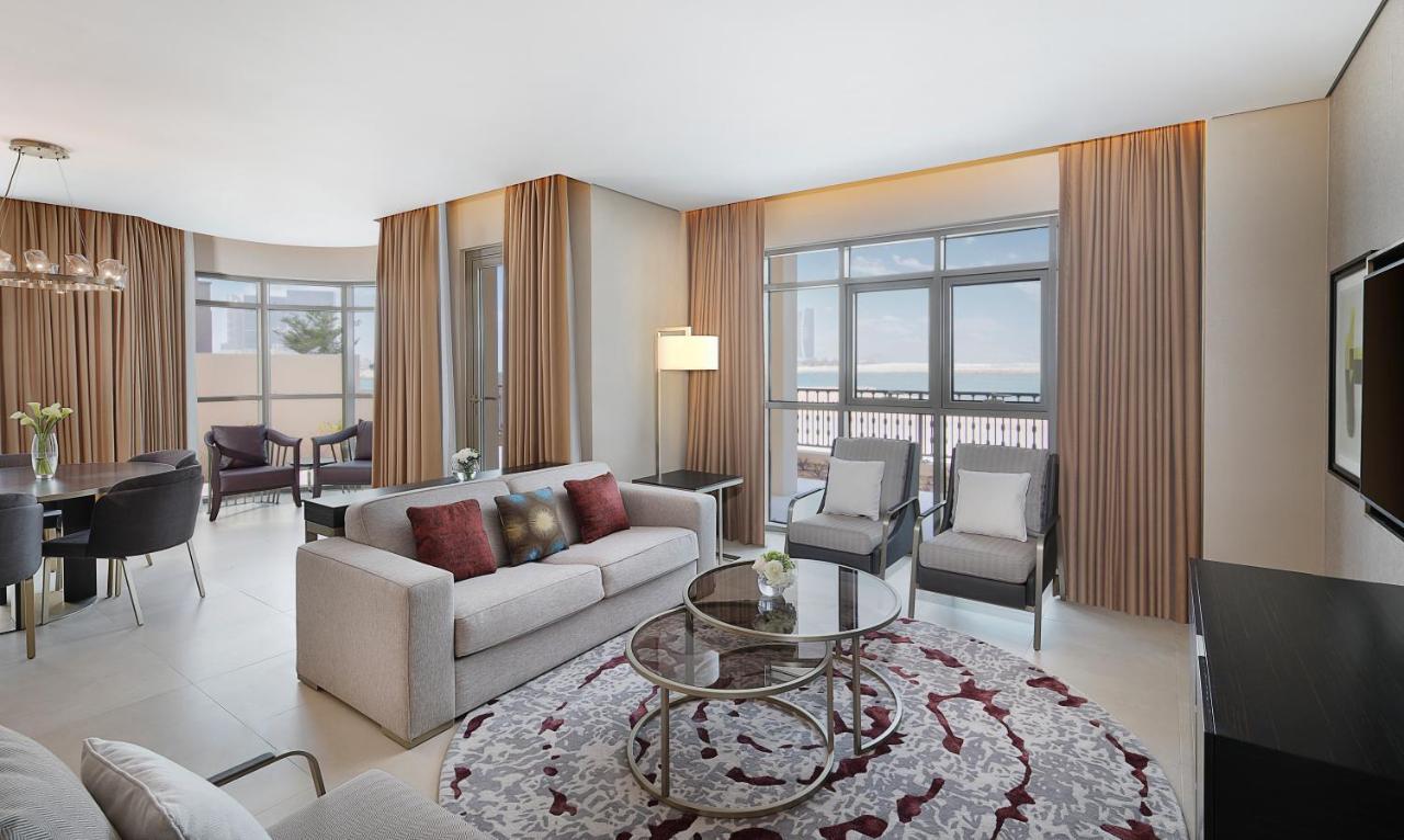 The Townhouses The Pearl Doha Eksteriør billede